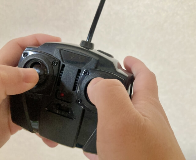 【ラジコン草刈機】仕組みと構造・傾斜地作業を安全にする技術を解説